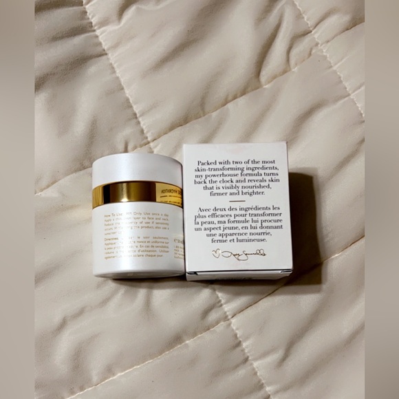 Kate Somerville retinol and vitamin C moisturizer - Picture 4 of 5